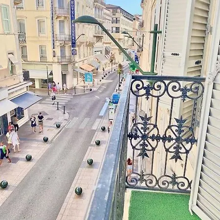 3 - 8b2 Apartment *